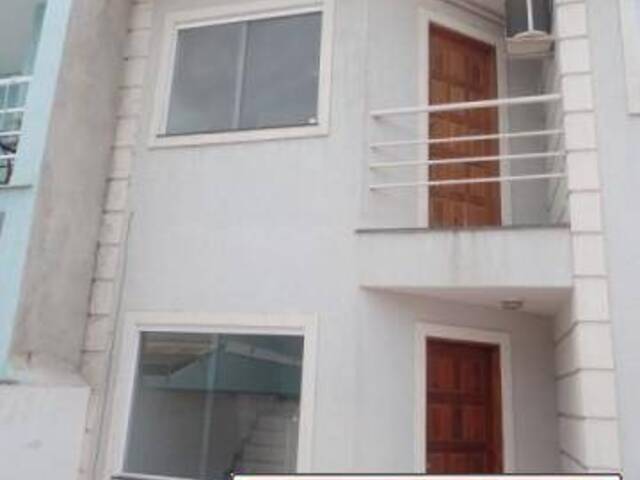 #10 - Casa para Venda em Araruama - RJ - 1